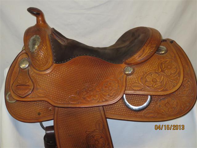 Used Saddle:- Image Number:0